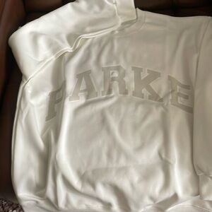 New sweatshirt size medium to large